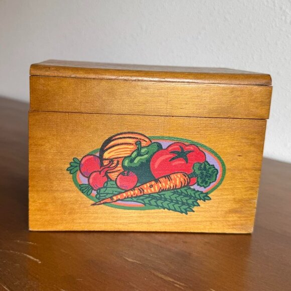 Vintage Wooden Recipe Index Box, Vegetable Theme Decor - Picture 1 of 8